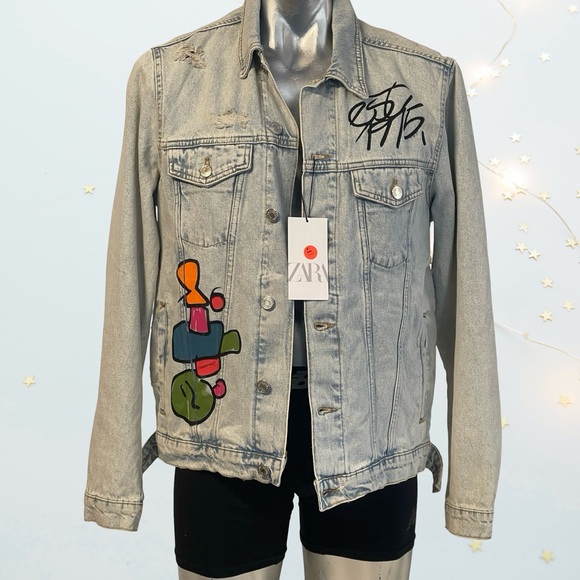 Zara Other - Zara Light Gray Denim Jacket w. Vibrant Designs -size M -NWT